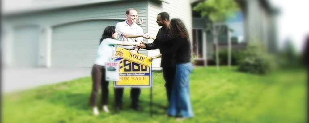 fsbo-clients-sign-shaking-hands